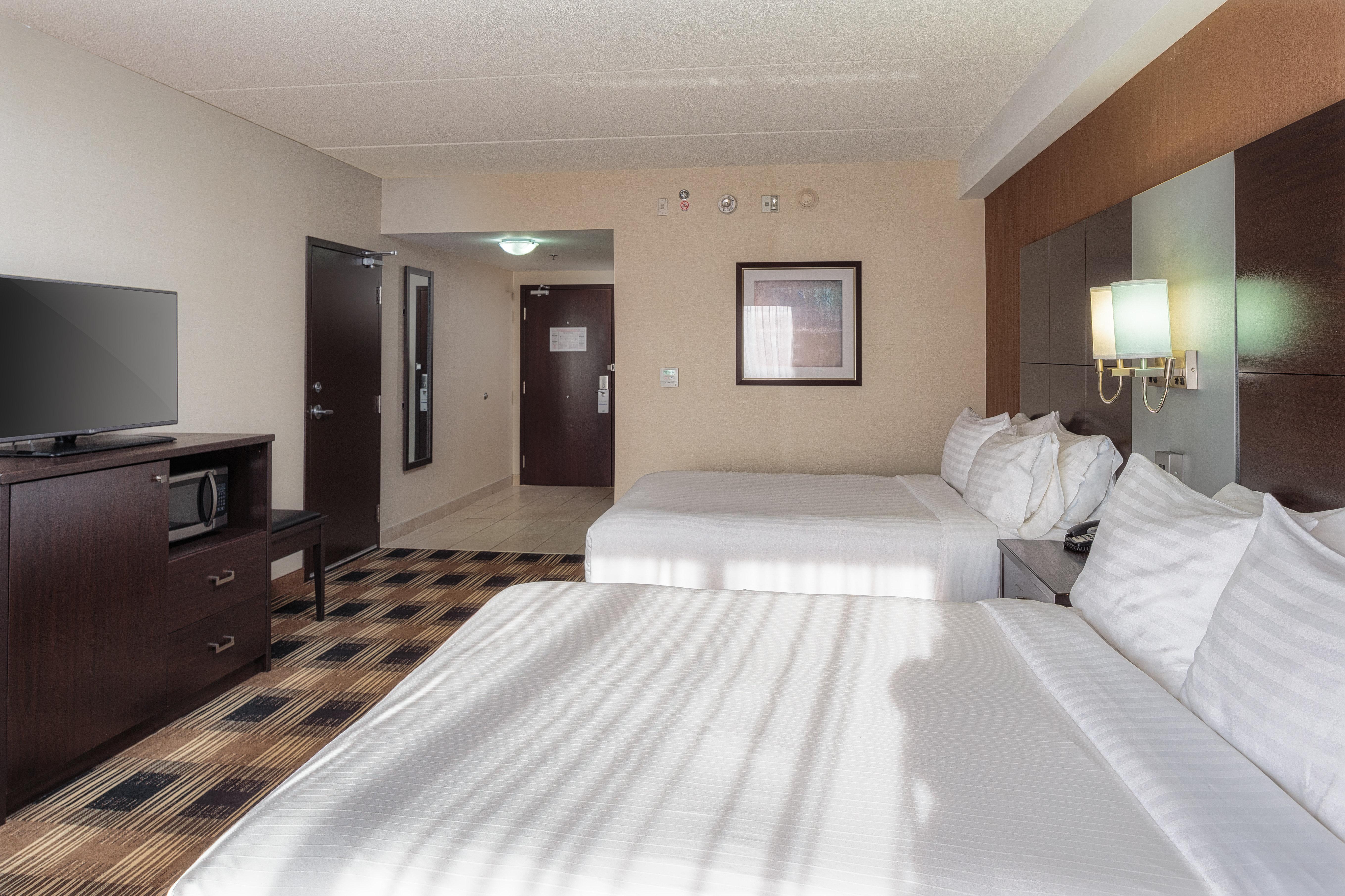 Holiday Inn Express & Suites Ottawa East-Orleans By Ihg מראה חיצוני תמונה