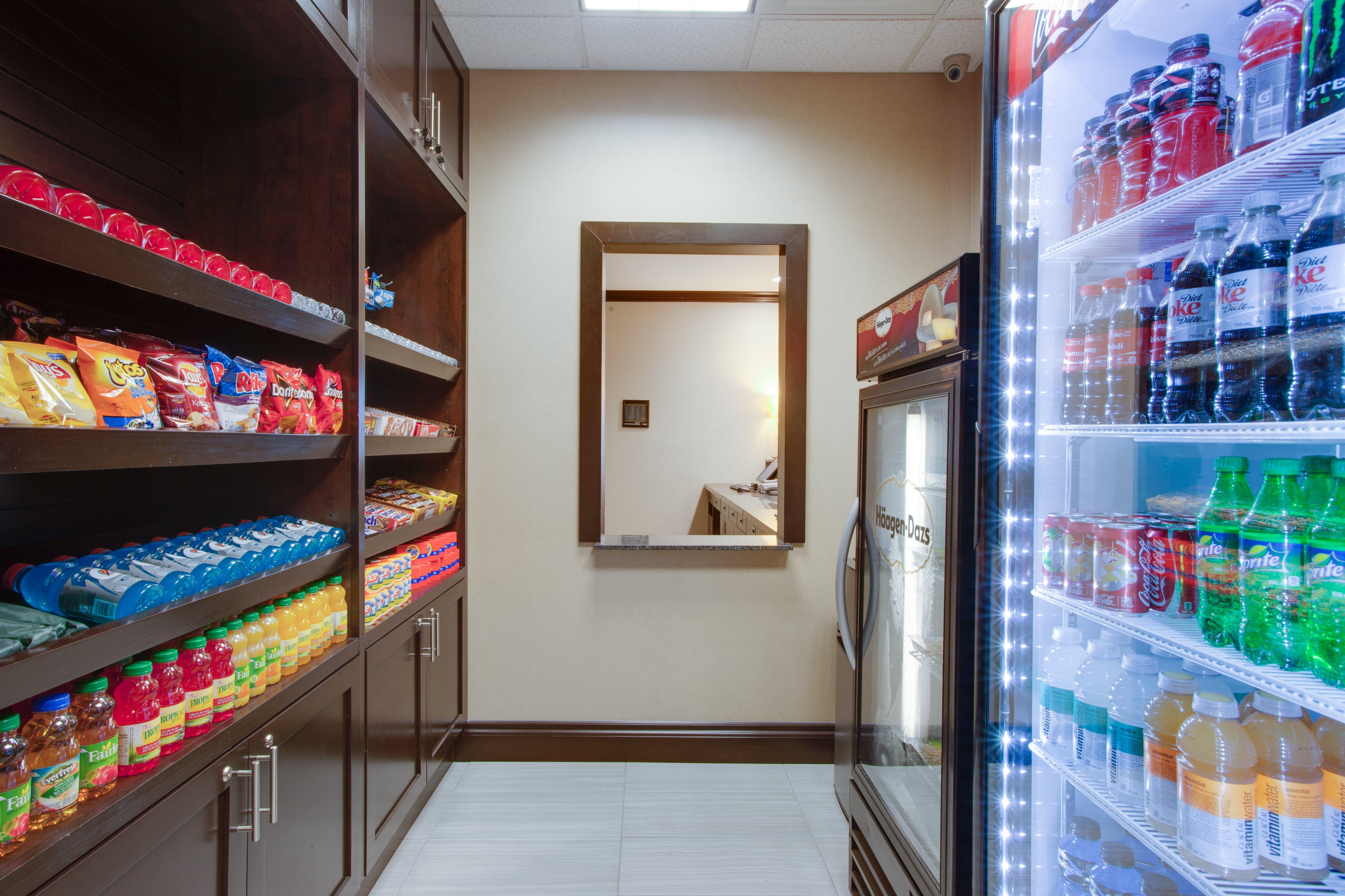 Holiday Inn Express & Suites Ottawa East-Orleans By Ihg מראה חיצוני תמונה