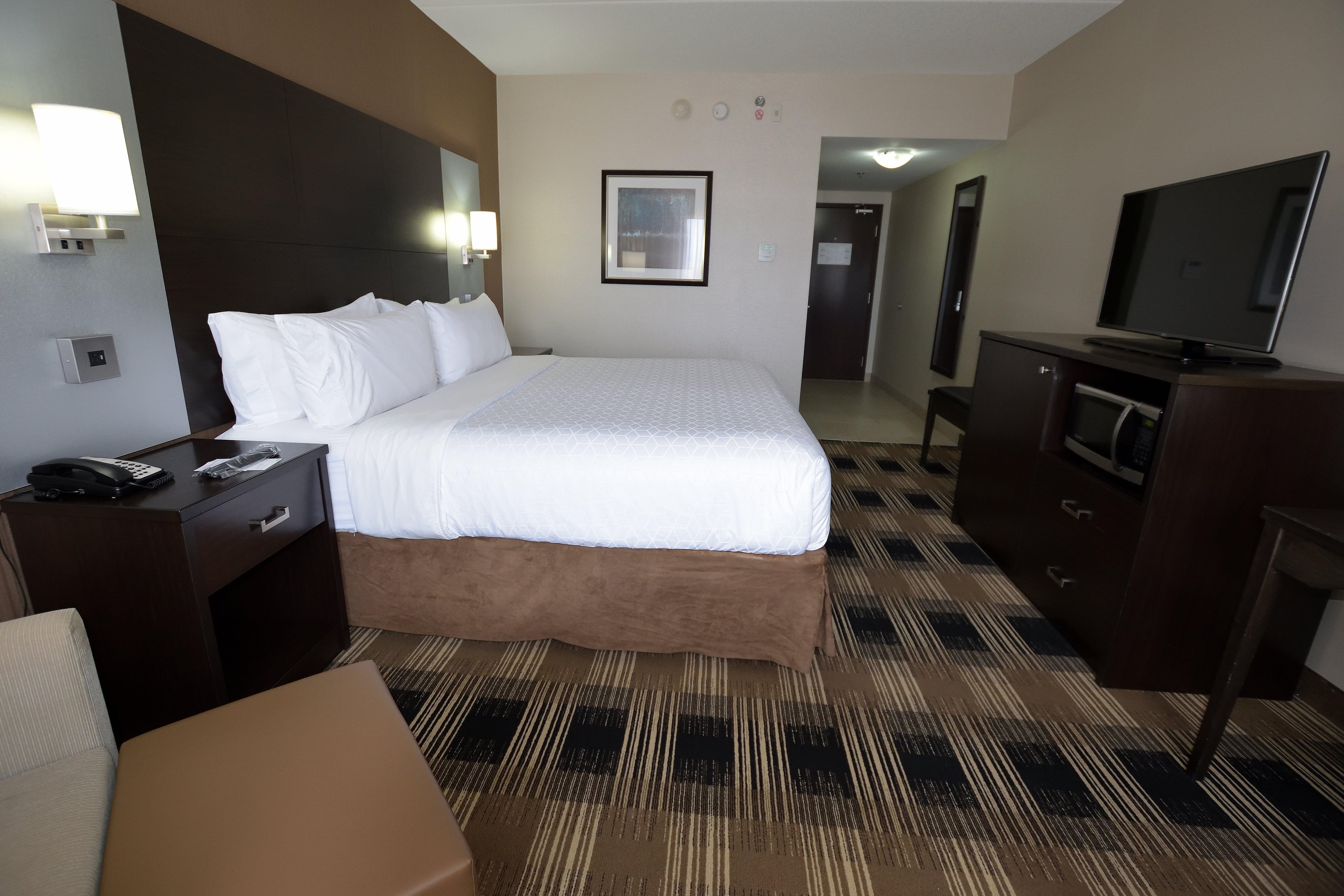 Holiday Inn Express & Suites Ottawa East-Orleans By Ihg מראה חיצוני תמונה