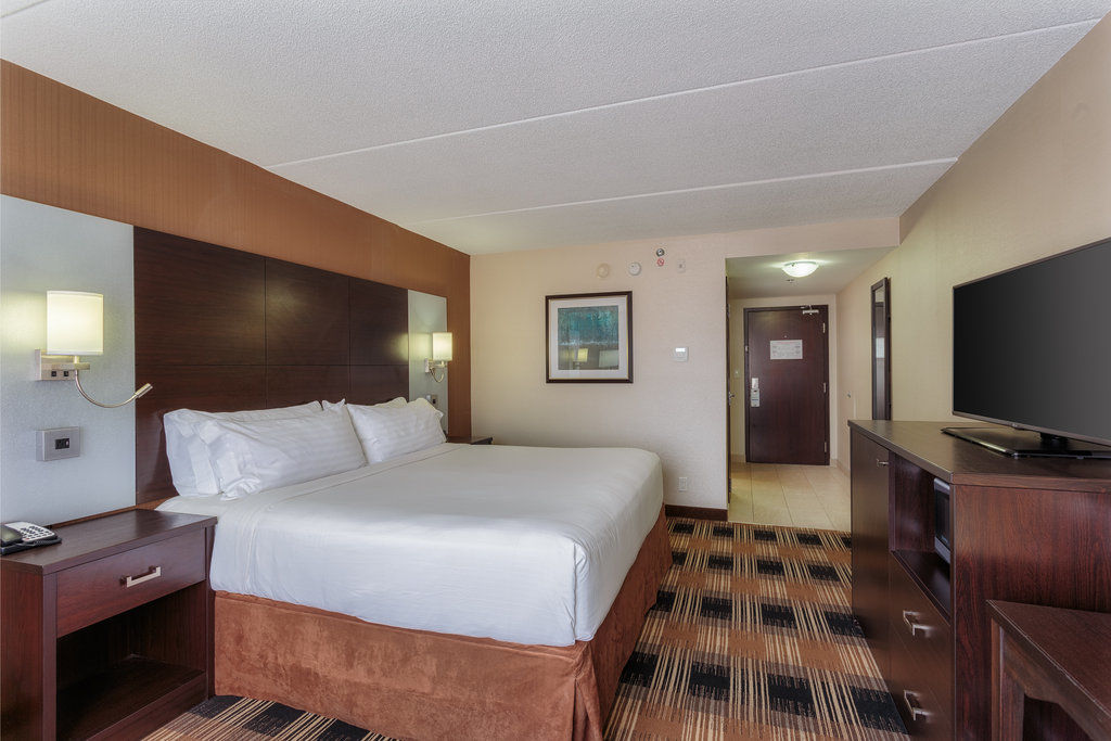Holiday Inn Express & Suites Ottawa East-Orleans By Ihg מראה חיצוני תמונה